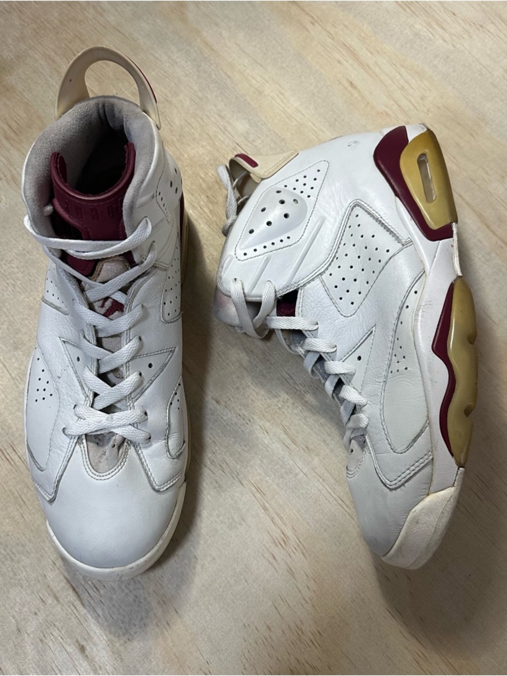 Nike Air Jordan 6 Retro 2015 Maroon 384664-116 Men’s 11 White Cream Basketball